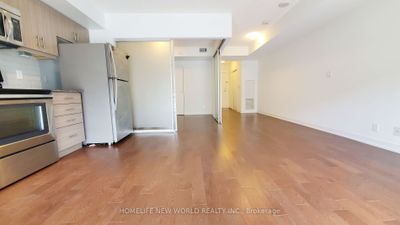 303 - 10 Willison Sq, Condo with 1 bedrooms, 1 bathrooms and null parking in Toronto ON | Image 3