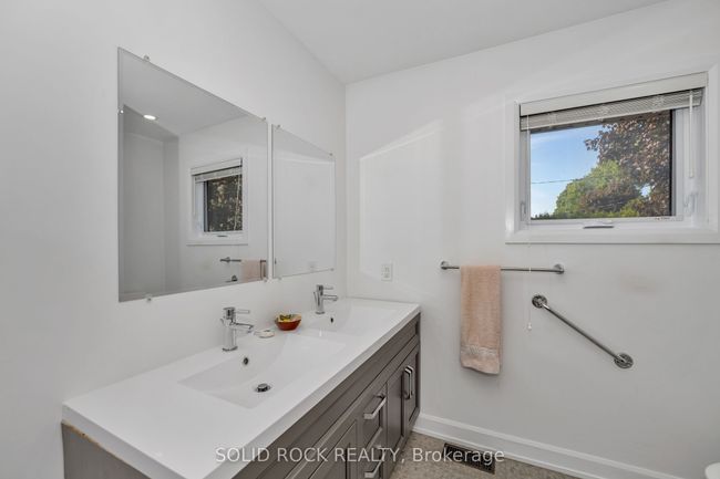 1229 Erindale Dr, House other with 4 bedrooms, 2 bathrooms and 3 parking in Ottawa ON | Image 19