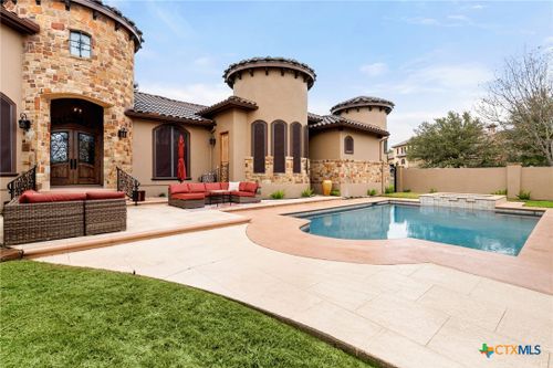 1028 Spanish Trl, New Braunfels, TX, 78132-4334 | Card Image