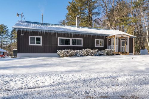 250 Gulf Road, Northwood, NH, 03261 | Card Image