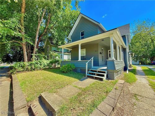 387 4th St Nw, Barberton, OH, 44203-2060 | Card Image