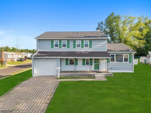 2 Wick Dr, Sayreville, NJ, 08872-1268 | Card Image