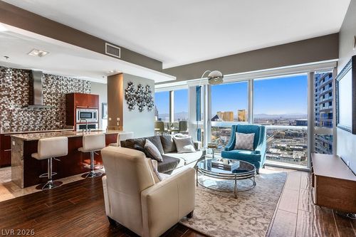2907-4471 Dean Martin Dr, Las Vegas, NV, 89103-4245 | Card Image