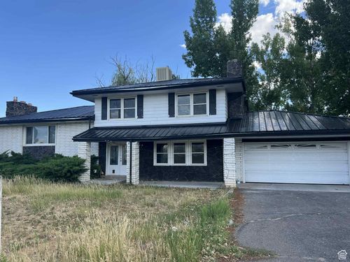 736 E 1500 N, Vernal, UT, 84078-6507 | Card Image