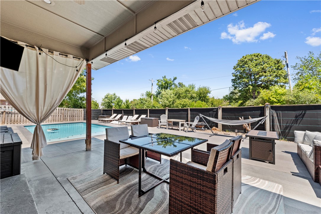 Corsica Ter, Springdale, AR 72764