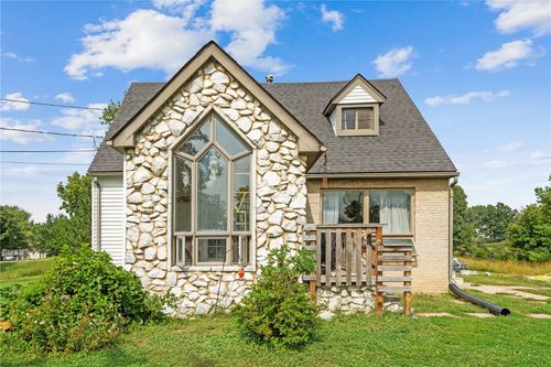 500 Hickory St, Anamosa, IA, 52205-1747 | Card Image