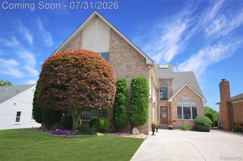 38048 Huron Pointe Dr, Harrison Township, MI, 48045-2831 | Card Image