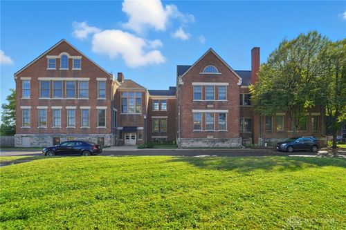 apt-30-226 Mcdaniel St, Dayton, OH, 45405-4825 | Card Image