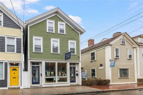 423 Thames St, Newport, RI, 02840-6722 | Card Image