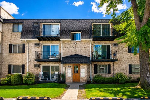 2d-1303 N Baldwin Ct, Palatine, IL, 60074-9370 | Card Image