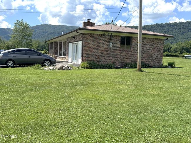 1935 E Stone Gap Rd, House other with 5 bedrooms, 4 bathrooms and null parking in Big Stone Gap VA | Image 8