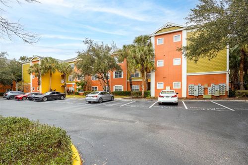 unit-8112-4207 S Dale Mabry Hwy, TAMPA, FL, 33611-1439 | Card Image