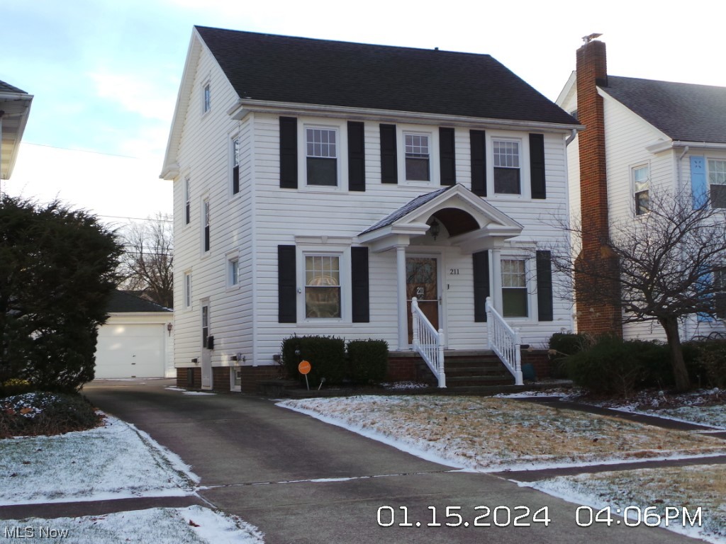 211 Denison, For Sale in Elyria Zoocasa