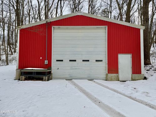 632 Raystown Rd, Everett, PA, 15537-3316 | Card Image