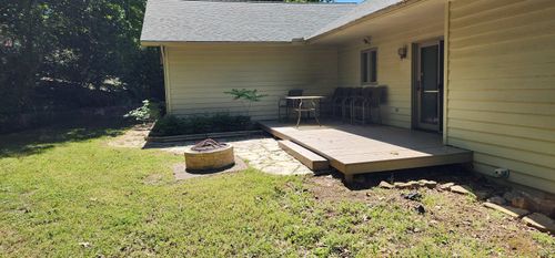 107 Cherokee Rd, Cherokee Village, AR, 72529-2003 | Card Image