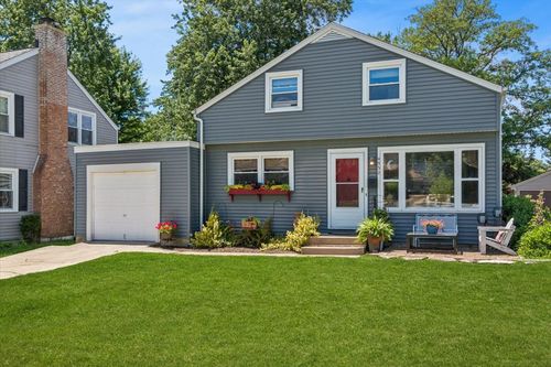 4532 Sherwood Ave, Downers Grove, IL, 60515-3037 | Card Image