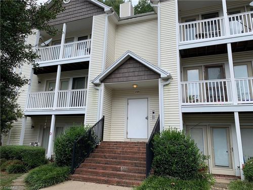 g-2328 W Vandalia Rd, Greensboro, NC, 27407-7642 | Card Image