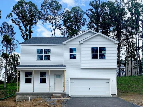 334 Dye Ln, Morgantown, WV, 26501-2376 | Card Image