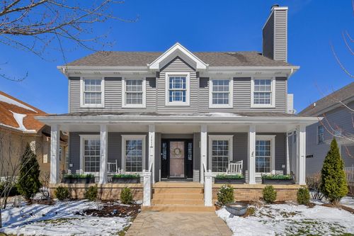 39W232 Armstrong Ln, Geneva, IL, 60134-6086 | Card Image