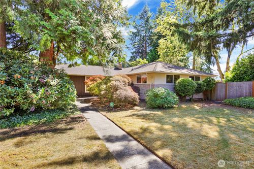 10507 Ne 193rd St, Bothell, WA, 98011-3038 | Card Image