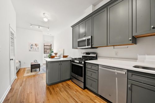 apt-2-813 Park Ave, Hoboken, NJ, 07030-4118 | Card Image