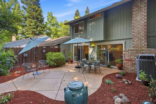6744 Bertran Ct, Citrus Heights, CA, 95621-4269 | Card Image