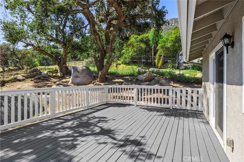 33340 Gisborne Way, Lake Elsinore, CA, 92530-5411 | Card Image