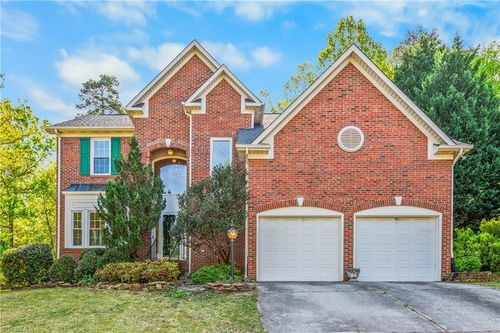 4810 Weston Pl, Jamestown, NC, 27282-8653 | Card Image