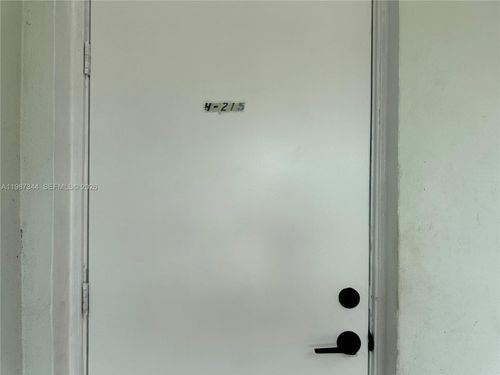 apt-h215-7670 Sw 82nd St, Miami, FL, 33143-7344 | Card Image