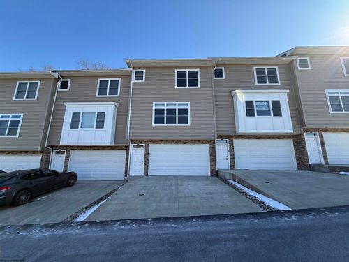 104-104 Pasture Ln, Morgantown, WV, 26505-8405 | Card Image