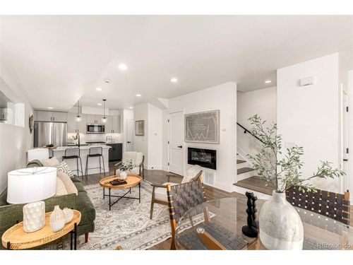 1246 Tennyson St, Denver, CO, 80204-1224 | Card Image