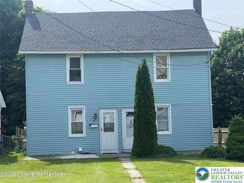 16 E Main St, Pen Argyl, PA, 18072-1612 | Card Image