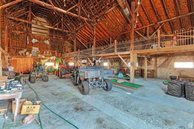 View of garage | Image 12