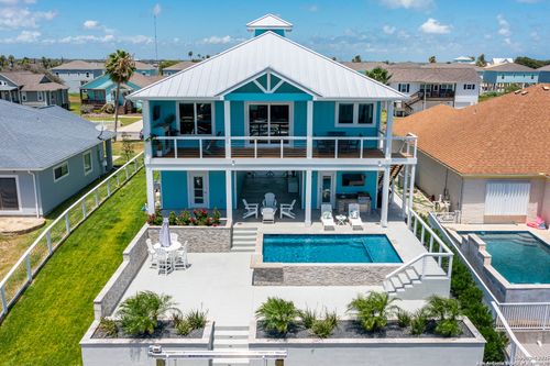 107 Windjammer St, Rockport, TX, 78382-9773 | Card Image