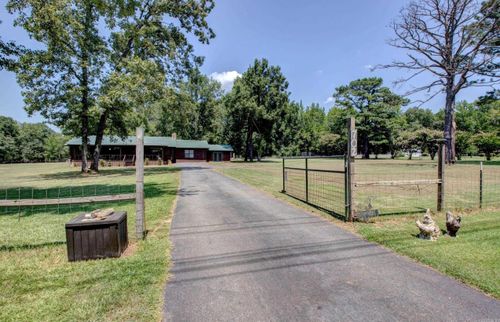 702 Mount Tabor Rd, Cabot, AR, 72023-9544 | Card Image