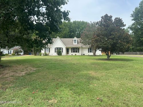 4481 Summers Place Dr, Olive Branch, MS, 38654-7283 | Card Image