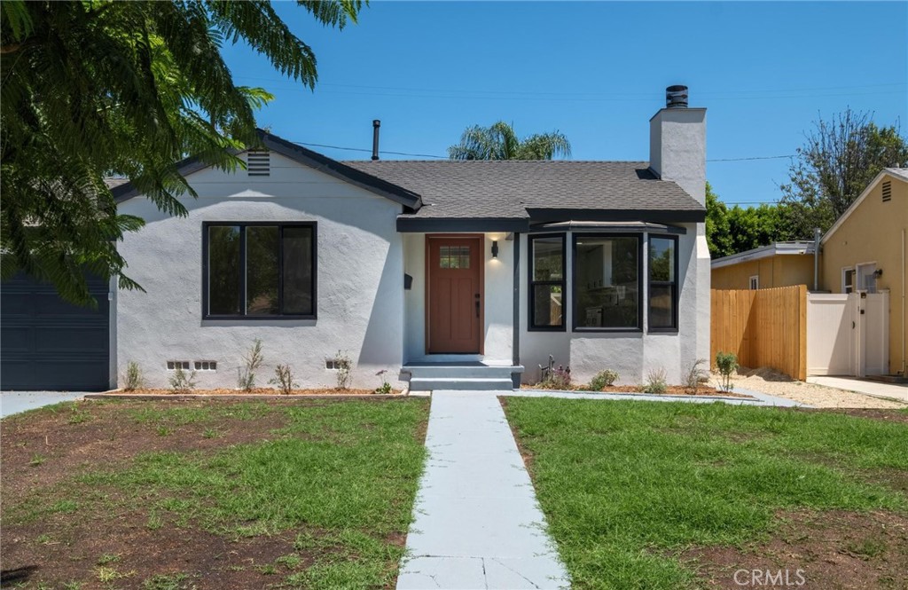 Residential in Reseda 5