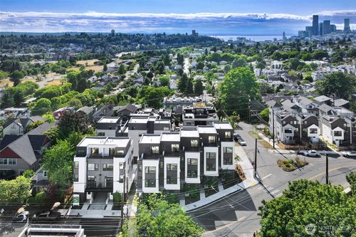 1311 31st Ave S, Seattle, WA, 98144-3907 | Card Image
