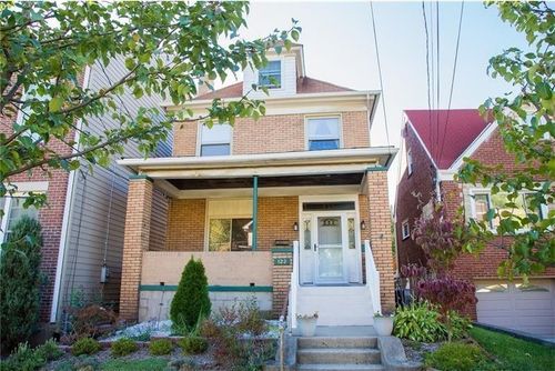 122 Olympia St, Pittsburgh, PA, 15211-1365 | Card Image
