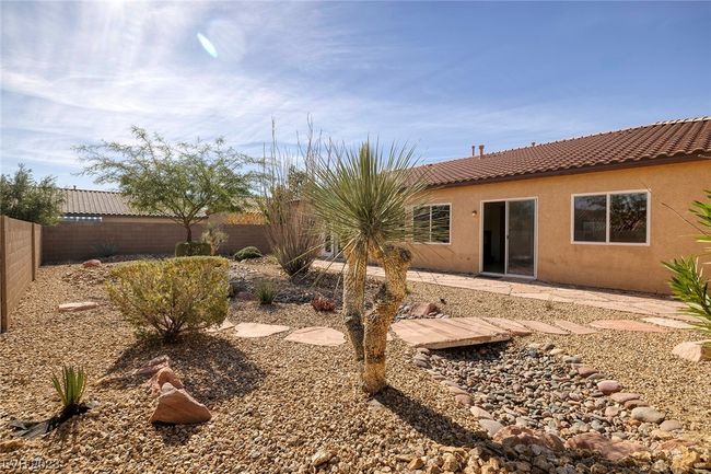 7906 Fieldcreek Ct, House other with 4 bedrooms, 3 bathrooms and null parking in Las Vegas NV | Image 33