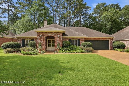385 Pinewood Lane, Ridgeland, MS, 39157 | Card Image