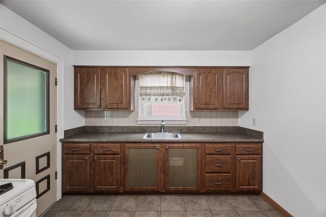 191 Clearview, House other with 3 bedrooms, 1 bathrooms and 1 parking in West View PA | Image 13