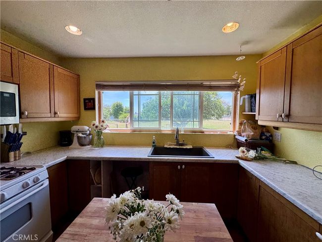 Bright and light Kitchen | Image 6