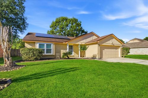 18823 Long Trace Dr, Humble, TX, 77346-5021 | Card Image