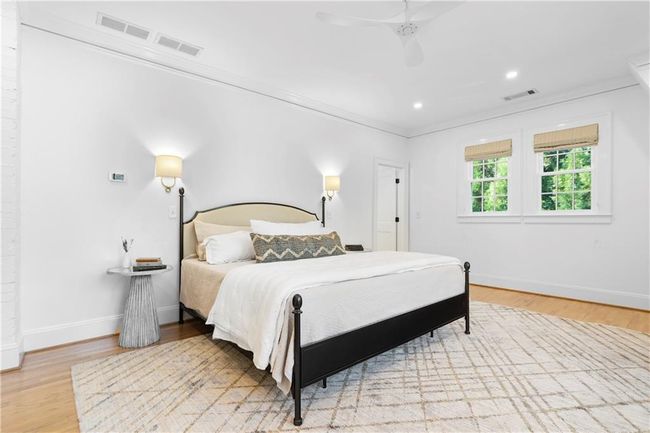 1658 E Clifton Rd Ne, House other with 4 bedrooms, 5 bathrooms and 4 parking in Atlanta GA | Image 33
