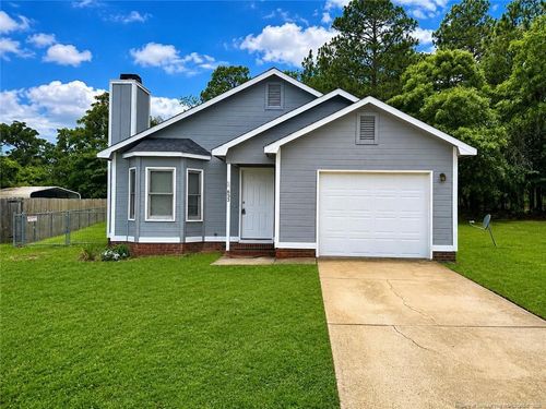 633 Winthrop Ct, Fayetteville, NC, 28311-1075 | Card Image