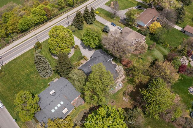 274 Mountain Brow Blvd, House other with 5 bedrooms, 3 bathrooms and 10 parking in Hamilton ON | Image 46