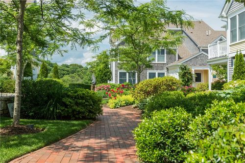unit-701-20 Narragansett Ave, Narragansett, RI, 02882-3376 | Card Image