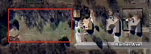 13627 Barber Ave, Bonner Springs, KS, 66012-1709 | Card Image