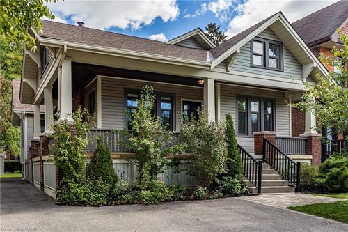 27 Cliff Ave, Hamilton, ON, L8V2S1 | Card Image